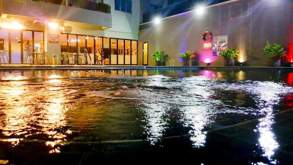 Tower Regency Hotel&Apartments Ipoh Exterior foto