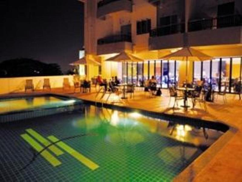 Tower Regency Hotel&Apartments Ipoh Exterior foto