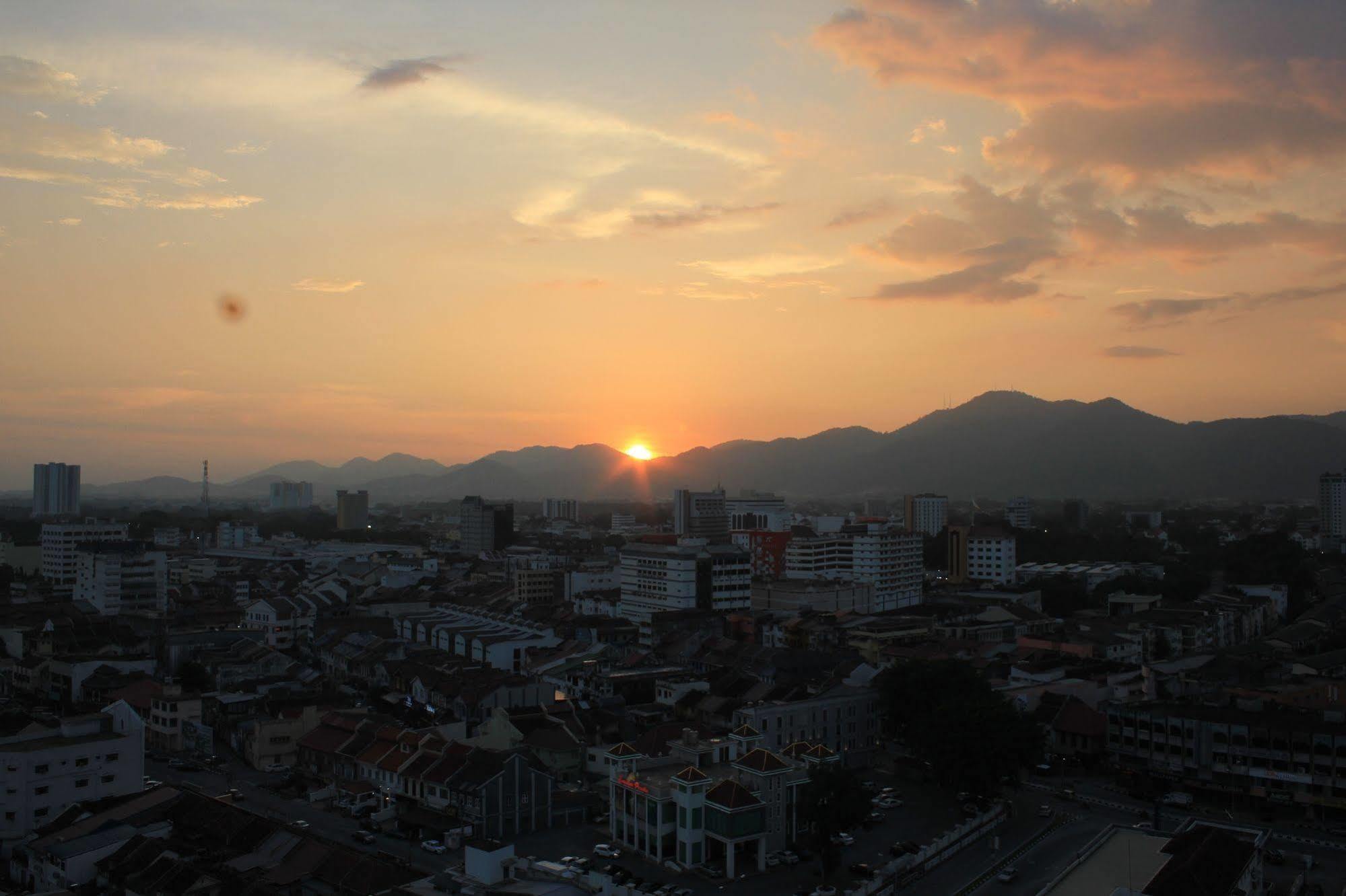 Tower Regency Hotel&Apartments Ipoh Exterior foto