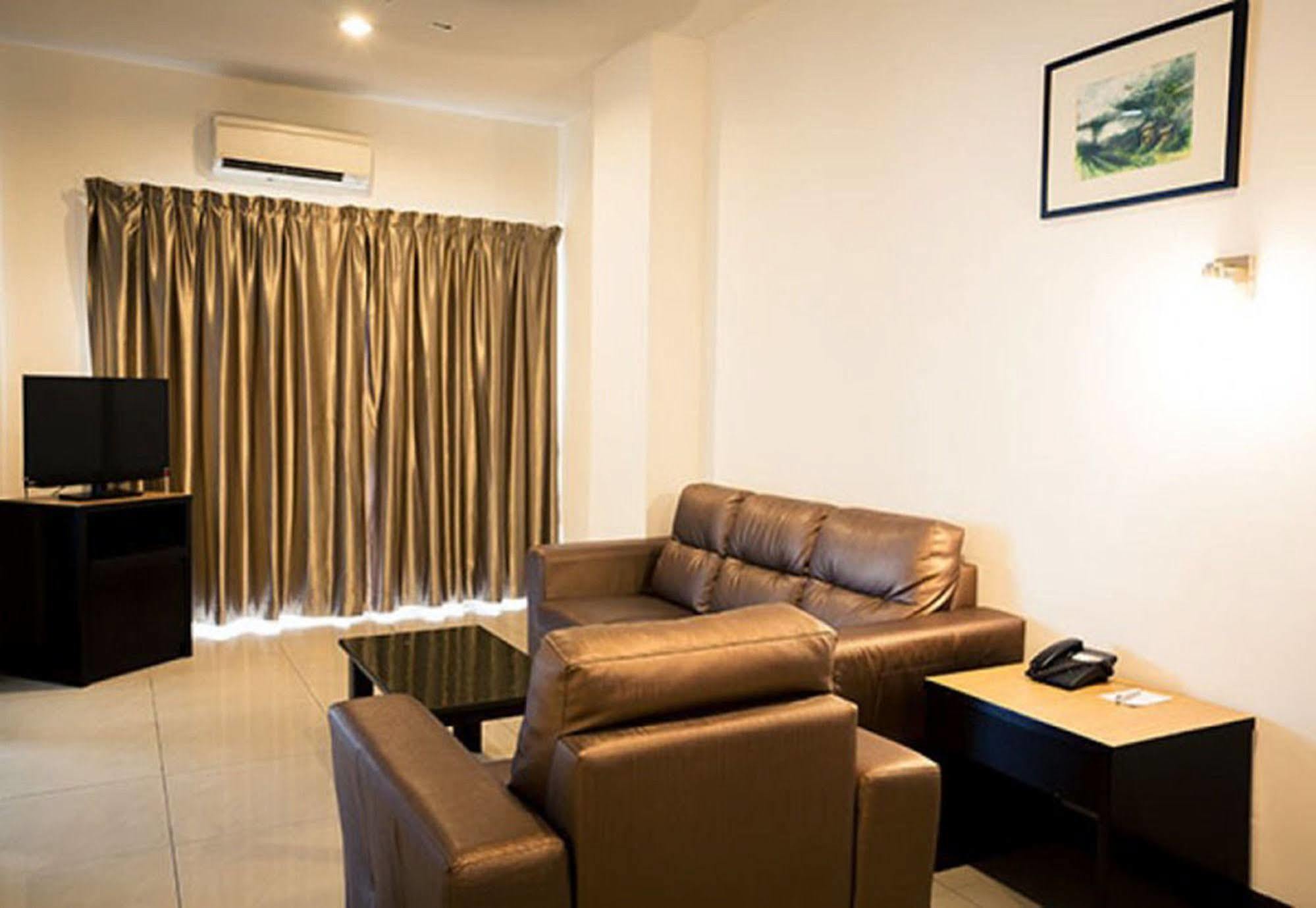 Tower Regency Hotel&Apartments Ipoh Exterior foto