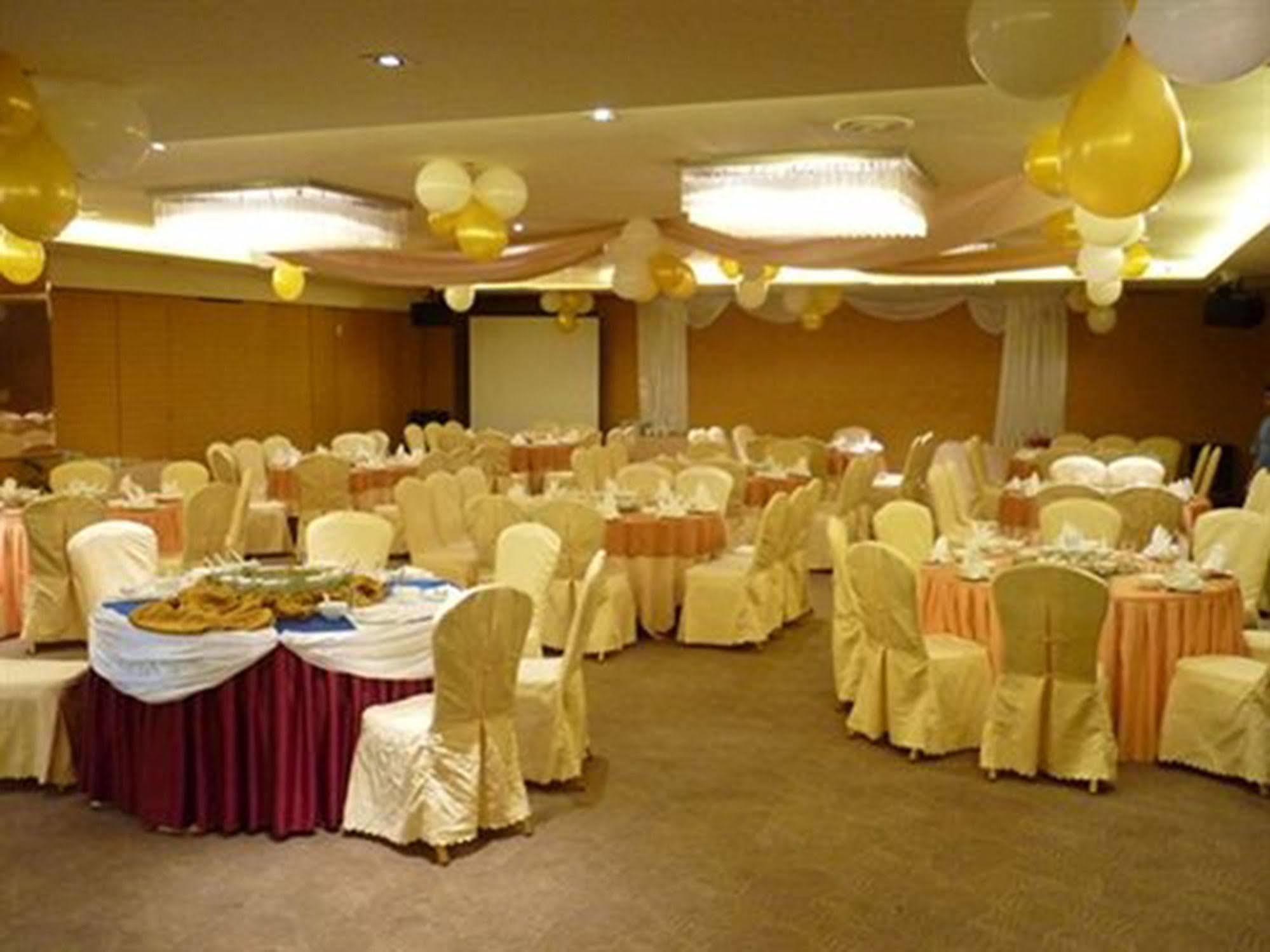 Tower Regency Hotel&Apartments Ipoh Exterior foto